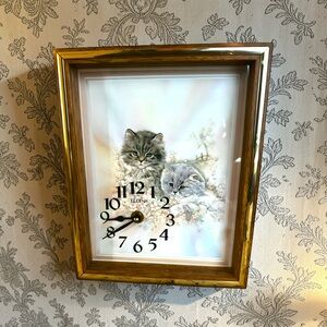 Vintage Cat Wall Clock Framed Kitten Art Clock Gold Frame Battery Operated Wall